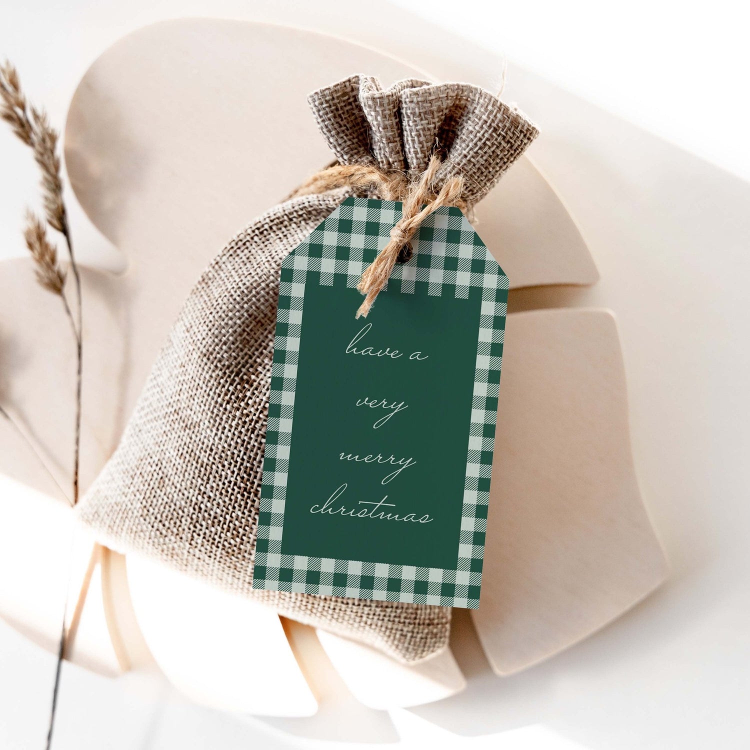 Holiday Gift Wrap & Tags
