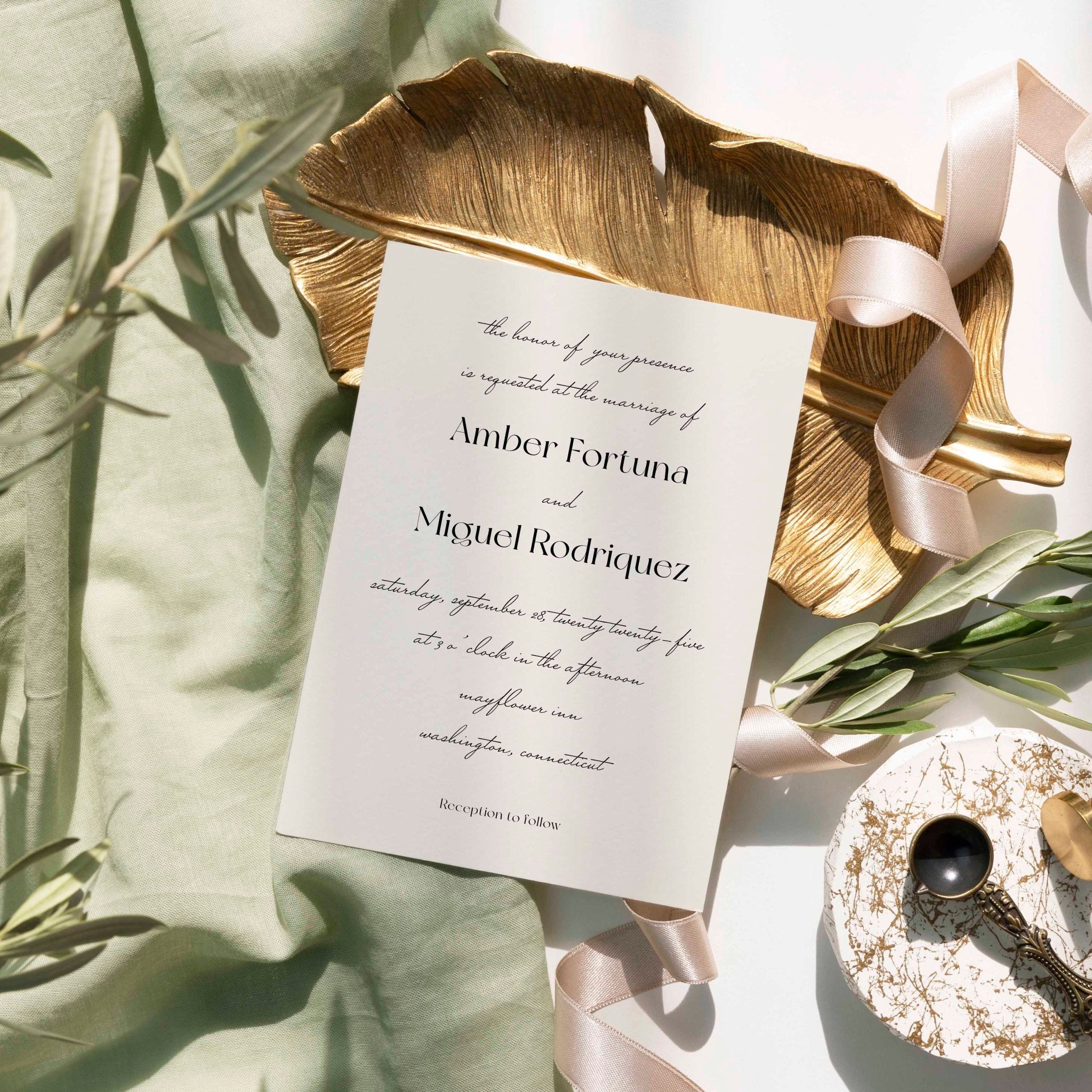Simply Chic Wedding Invitation Suite - Blú Rose